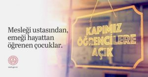 Usta öğreticilik sınavına hazırlanan mesleki eğitim öğrencileri