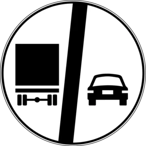 Kamyonlar İçin Geçme Yasağı Sonu trafik levhası